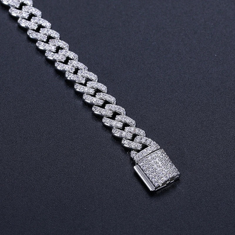 Cuban Bracelet With Moissanite Diamonds.