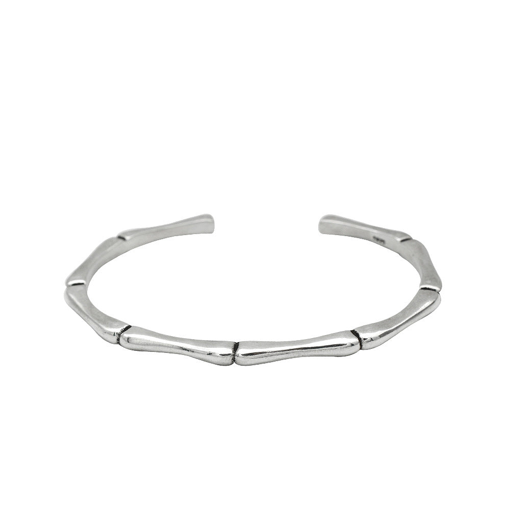 Pulsera con segmentos de Bambu